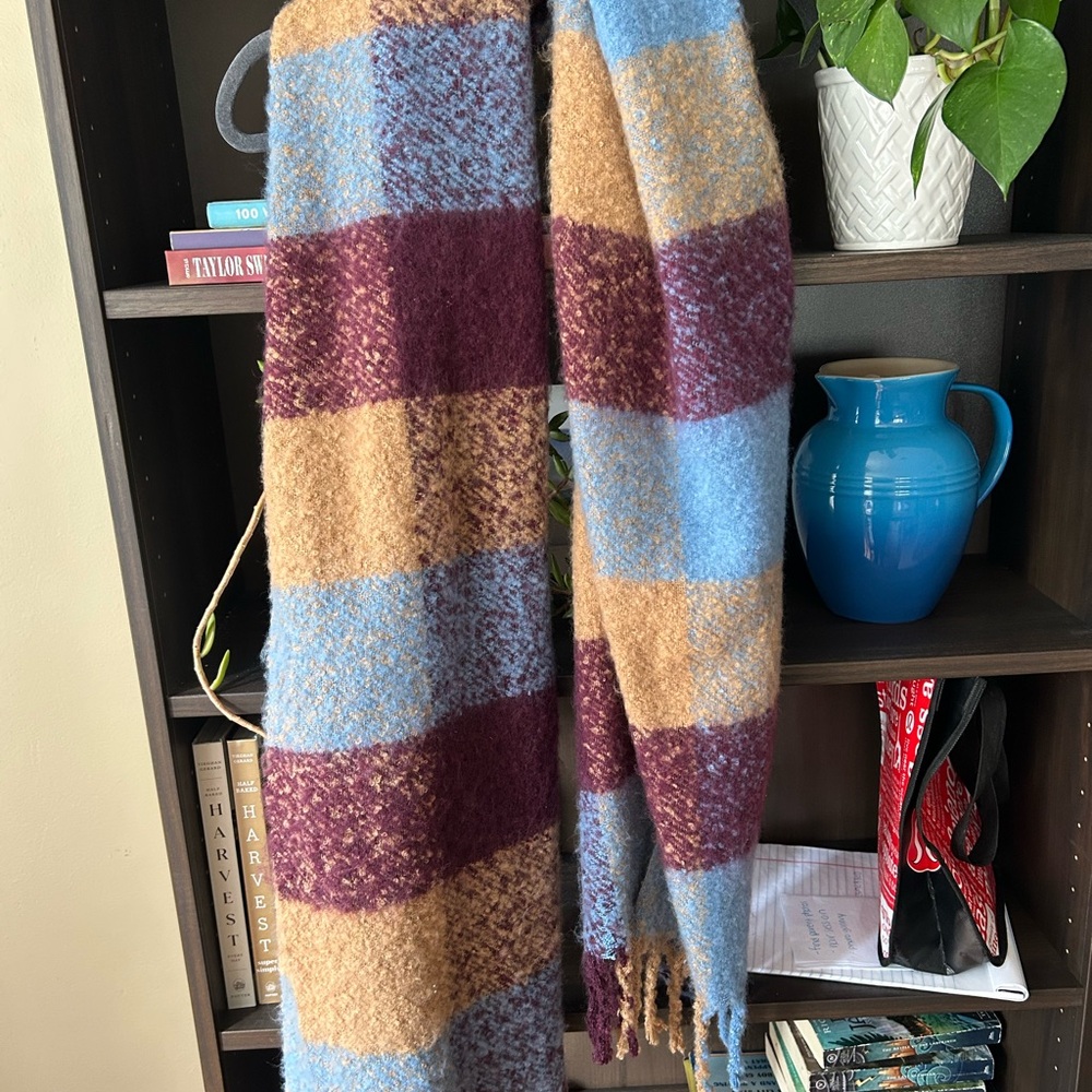 Ann Taylor Multicolor Textured Scarf